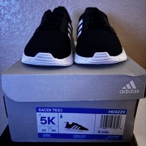 Adidas Racer TR21 Black and White Shoes